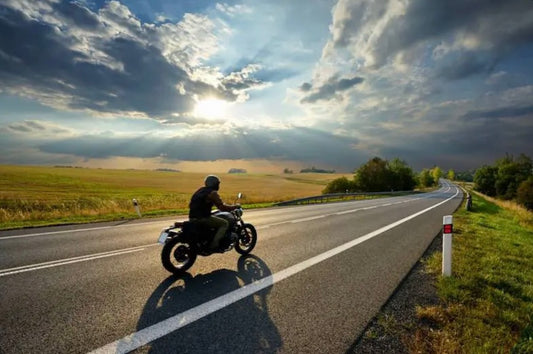Une-journée-dans-la-vie-d-un-motard... araiparadise